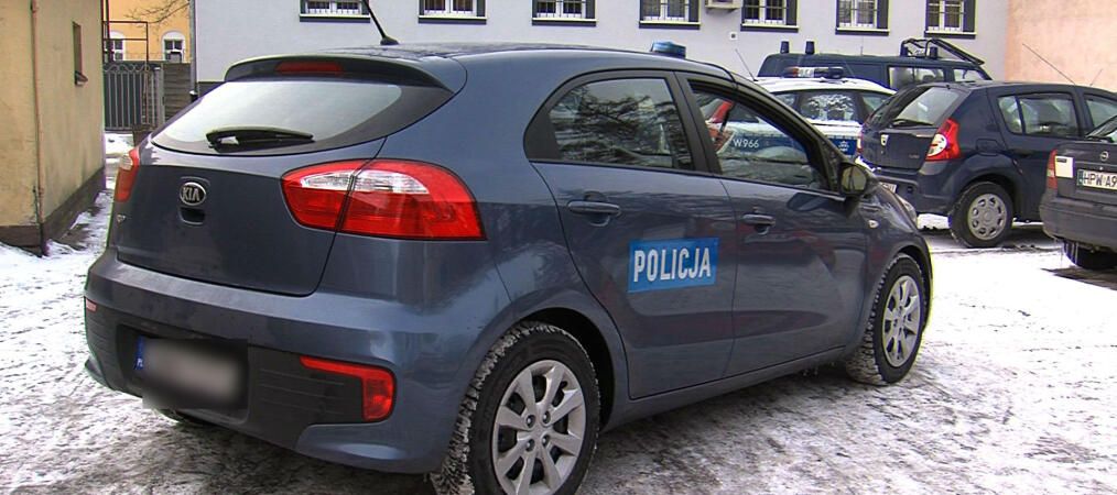 Nowy radiowóz dla policji Portal asta24.pl Piła