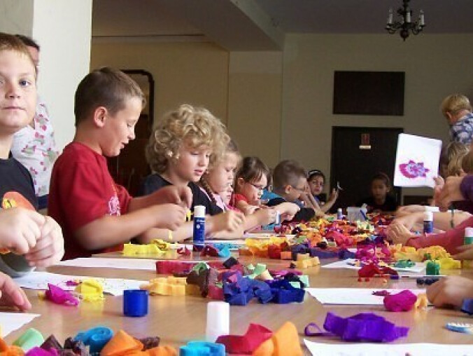 Nowa jakość na placu zabaw - grafika