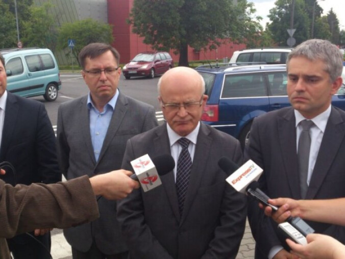 By pamiętać… - grafika