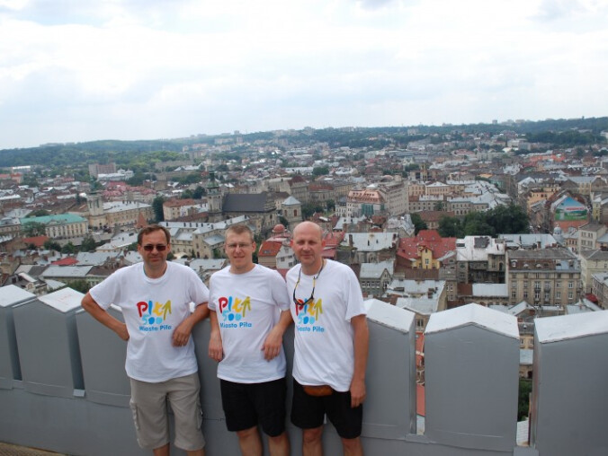 Rowerem przez świat - grafika