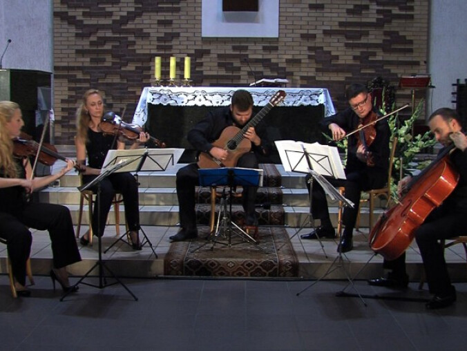 Mistrz gitary i Royal String Quartet - grafika