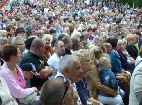 Seniorzy maszerują - grafika