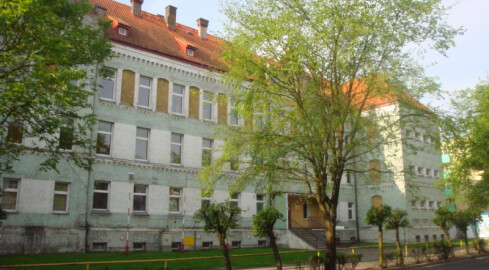 Pilska jedynka przystąpiła do programu Erasmus+ - grafika