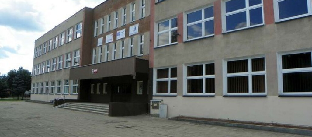 Szkoły i przedszkola w Pile zamknięte