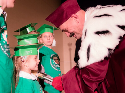 Uroczyście i magicznie - grafika