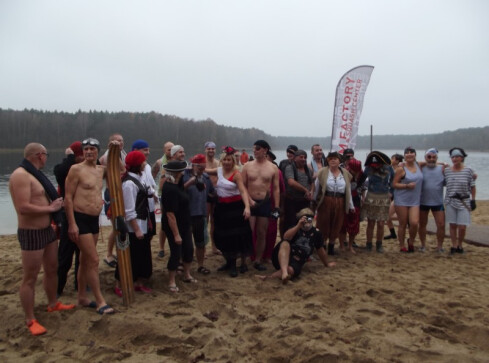 Piraci z Karaibów zawitali na Płotki - grafika