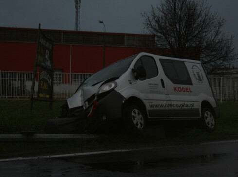 Busem w latarnię - grafika