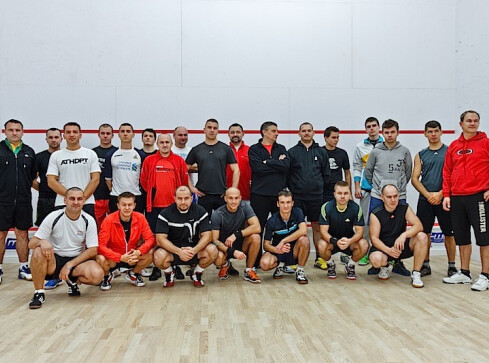 Kaźmierczak poza zasięgiem - grafika