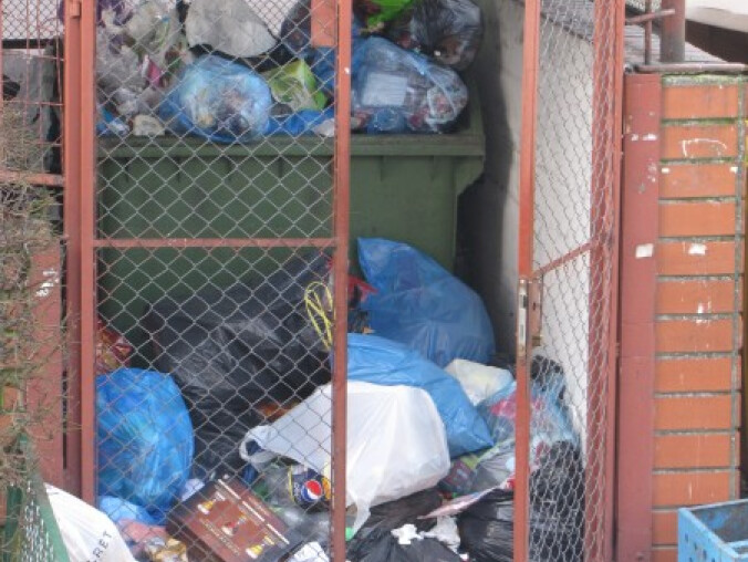 W Szydłowie taniej za wywóz odpadów - grafika