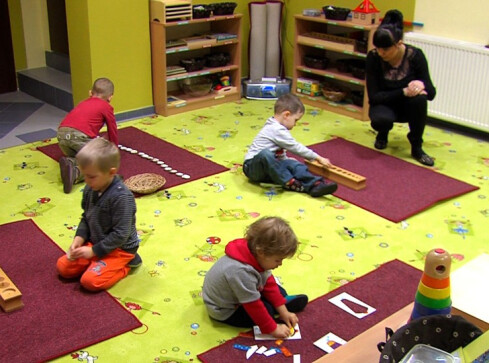 Włoski patent na wychowanie dzieci. Na czym polega metoda Montessori? - grafika