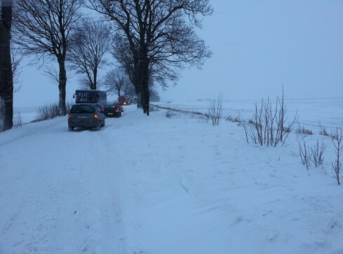 Uwaga! Poważne utrudnienia na drodze do Wałcza - grafika