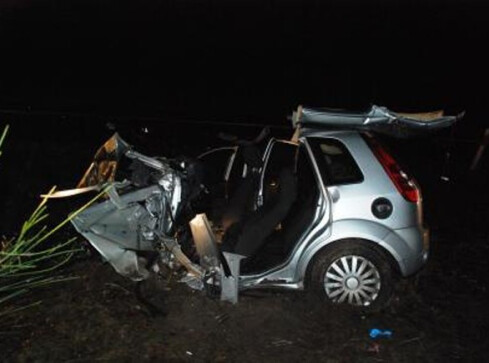 Wypadek na trasie Skórka – Dolnik. Nie żyje 30-latek [zdjęcia] - grafika