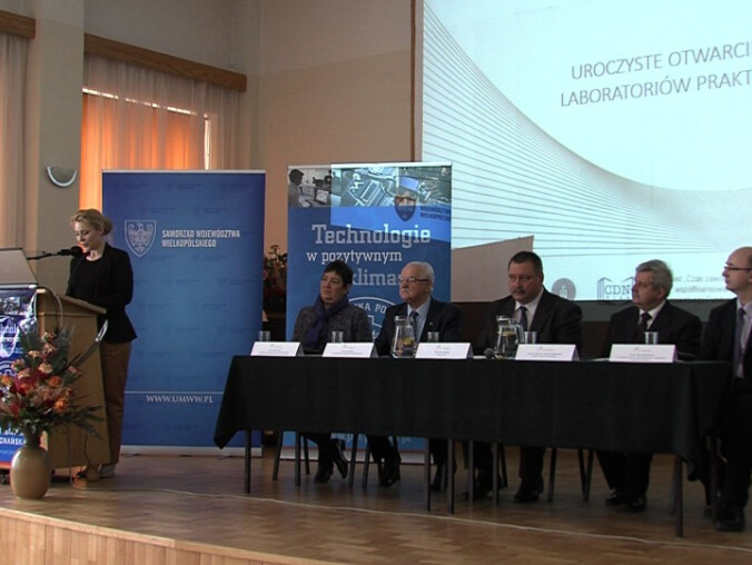 Nowe laboratoria w dwóch pilskich szkołach. Takie jak na politechnic - grafika