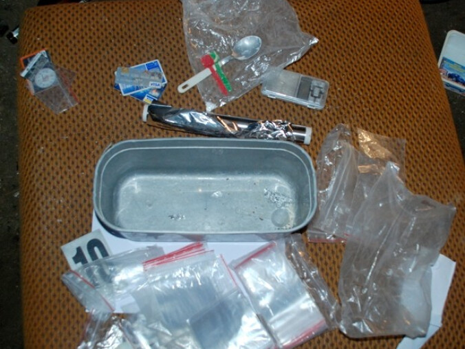 Ponad 8 tysięcy działek amfetaminy na posesji w Mirosławiu Ujskim - grafika