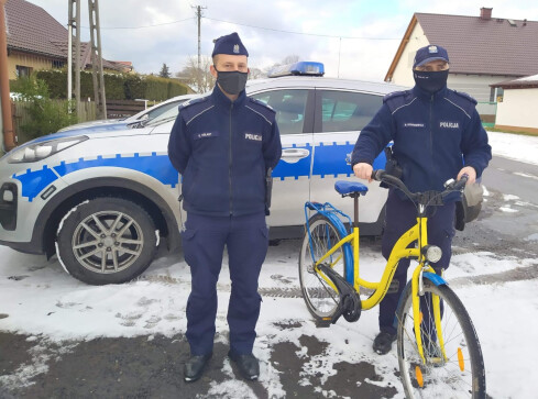 Policjanci z Kaczor odnaleźli skradziony rower - grafika