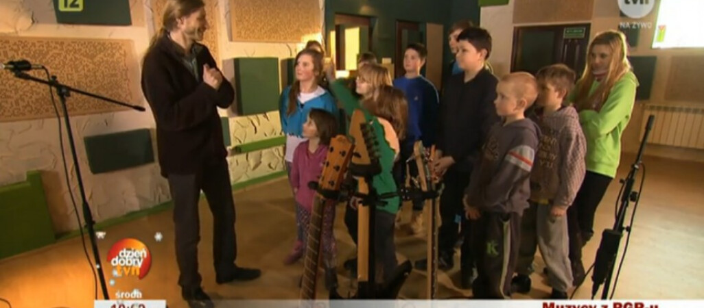 Studio nagrań w starej kotłowni. Muzycy z PGR-u błyszczą w TVN-ie