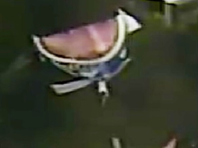 Poznajesz tego mężczyznę? Chodził bez butów na os. Górnym - grafika