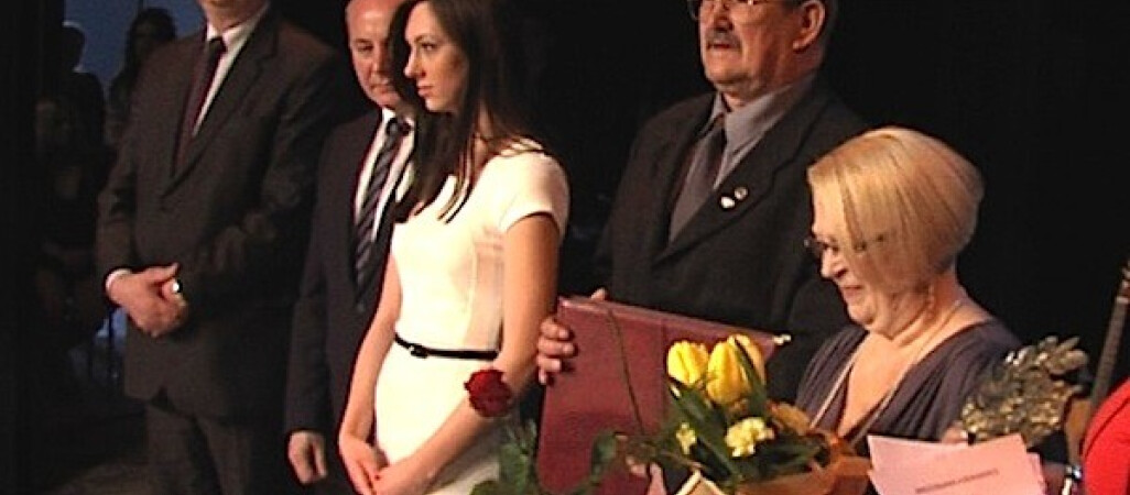 Laury rozdane