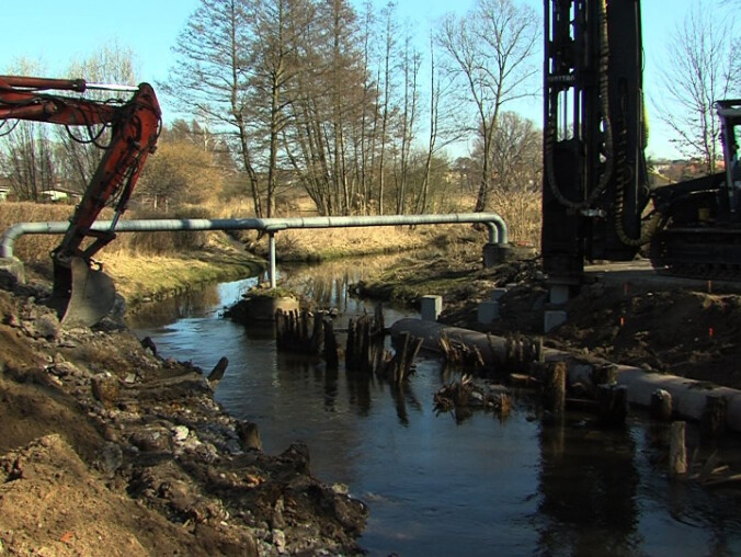 Policjanci uratowali niedoszłego samobójcę - grafika