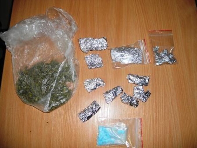 100 porcji narkotyków w mieszkaniu w Złotowie - grafika