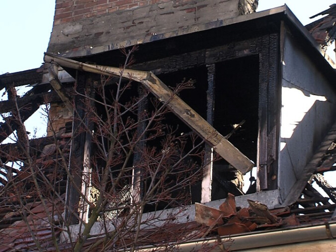 Pożar budynku wielorodzinnego [WIDEO] - grafika