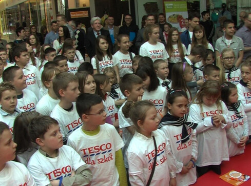 ,,Nie marnują filmują'' - grafika