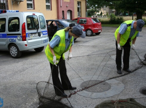 Ukradł 100 kilogramów ryb! Miał sieci i specjalny kontener - grafika