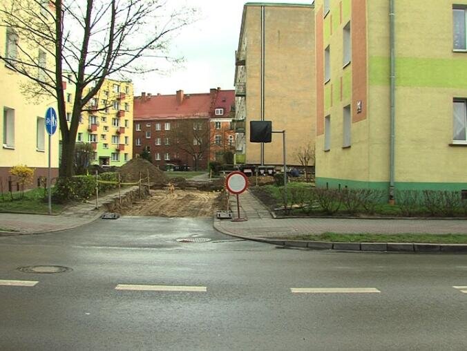 Tysiąclecia w remoncie - grafika