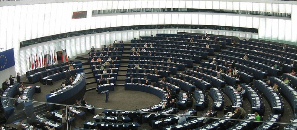 PiS zaprezentował listy kandydatów do EU