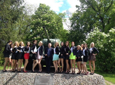 Finalistki Miss Polonia Wielkopolski 2014 w Czarnkowie [ZDJĘCIA] - grafika