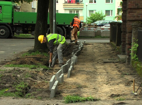 Rozpoczęły się remonty chodników - grafika