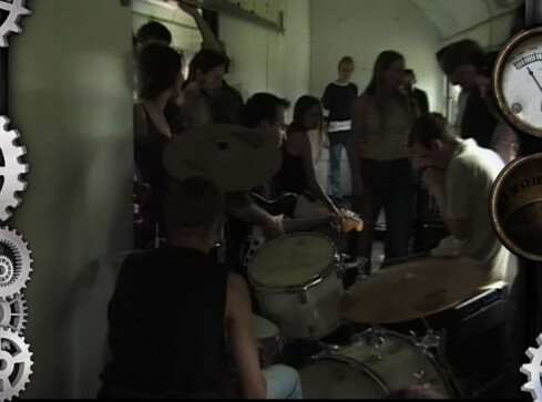 Dzisiaj ,,Maszyna Czasu" - grafika