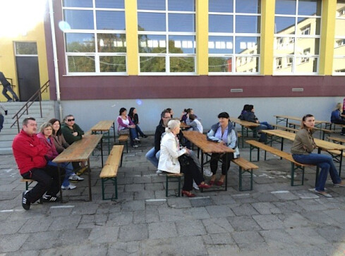 Zabawy na świeżym powietrzu - grafika