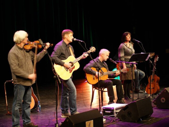 Mamy wyniki konkursu. Kto wygrał bilety na koncert "U studni"? - grafika