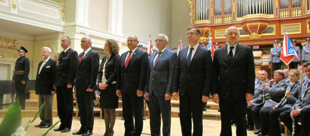 Prezydent z medalem