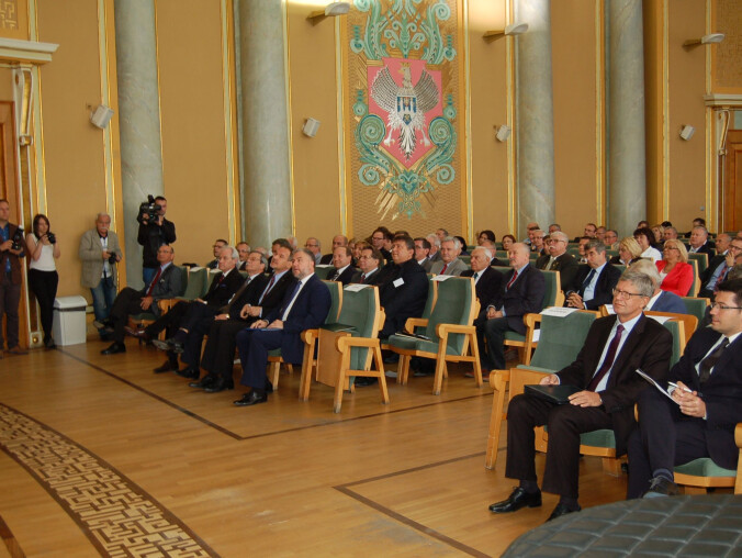 Powstanie Centrum Arbitrażu i Mediacji - grafika