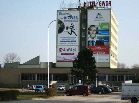 Zostań magazynierem, kierowcą, grafikiem - grafika