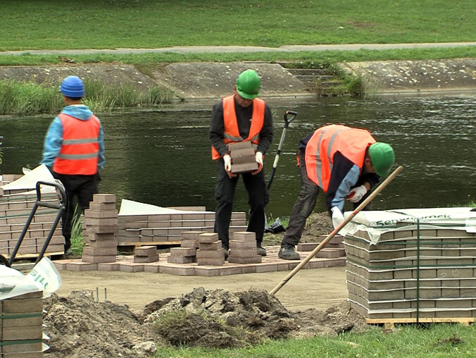 Piła pięknieje - grafika