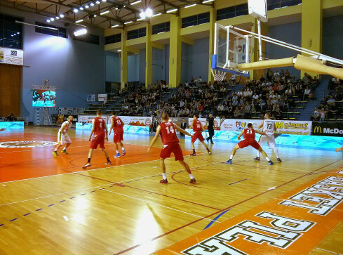 Porażka Basketu na otwarcie sezonu - grafika