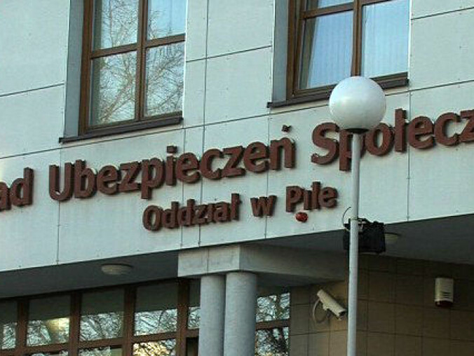 ZUS przyjmuje nowe wnioski emerytalne - grafika