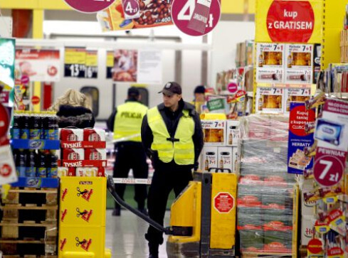 Chciał kupić, ale zdecydował się na kradzież... - grafika