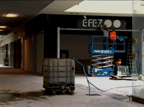 17 października w samo południe - grafika