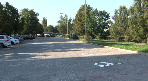 Parking przy Dąbrowskiego w końcu oddany  - grafika