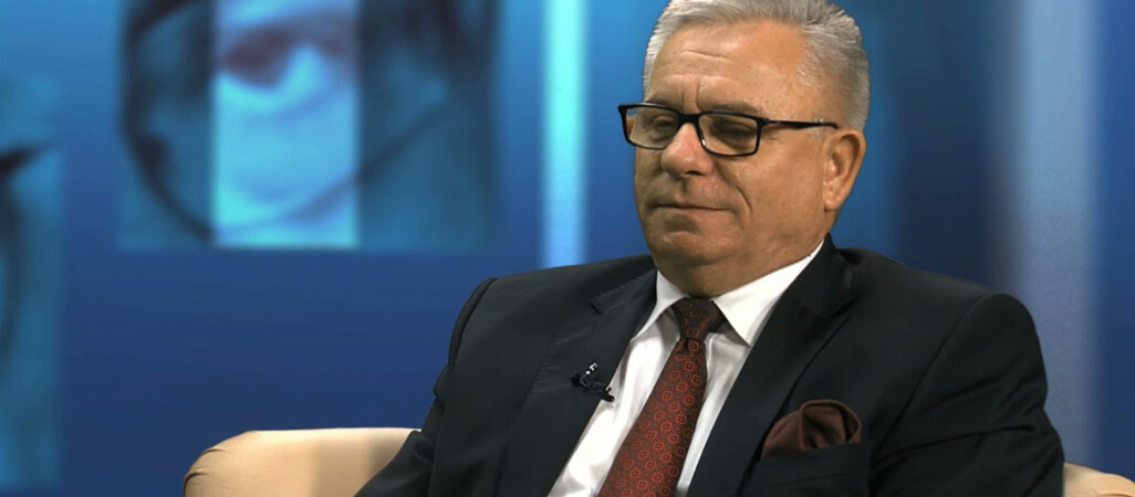 Klawe życie mecenasa...