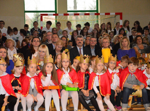 Piąte urodziny nowego patrona  - grafika