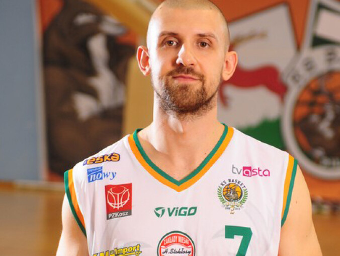 Basket przegrywa z Politechniką - grafika