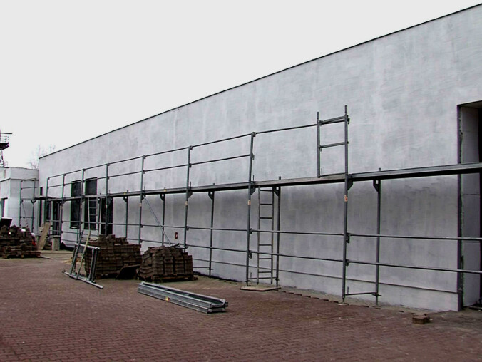 Ciemność, żar, dym i strażak - grafika