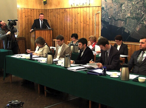 Dobra współpraca miasta i powiatu - grafika