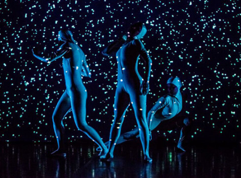 Kto zobaczy taneczny spektakl? - grafika