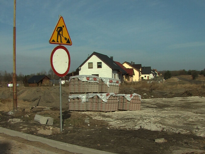 Gmina remontuje drogi - grafika